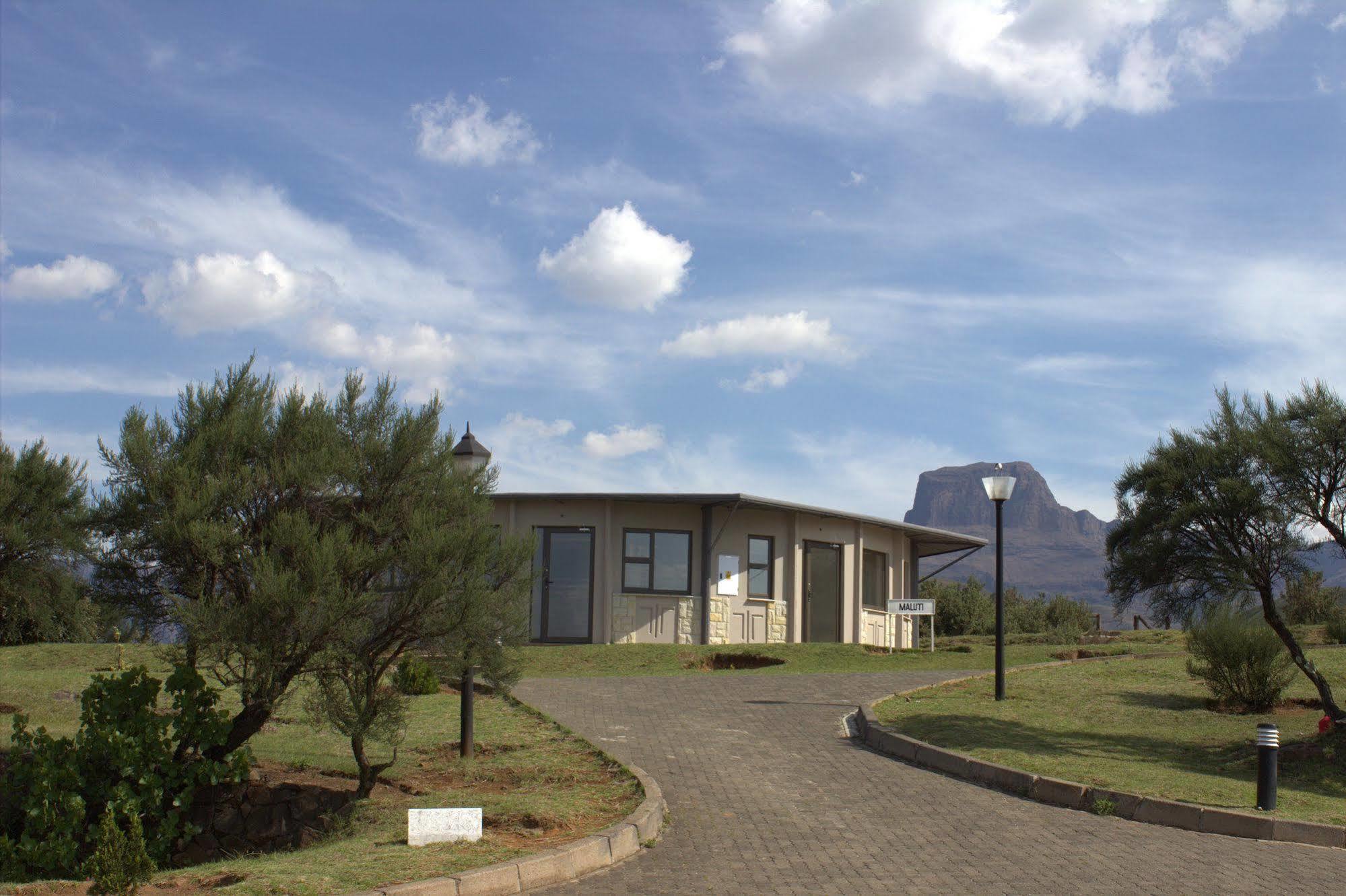 Witsieshoek Mountain Lodge Phuthaditjhaba Buitenkant foto