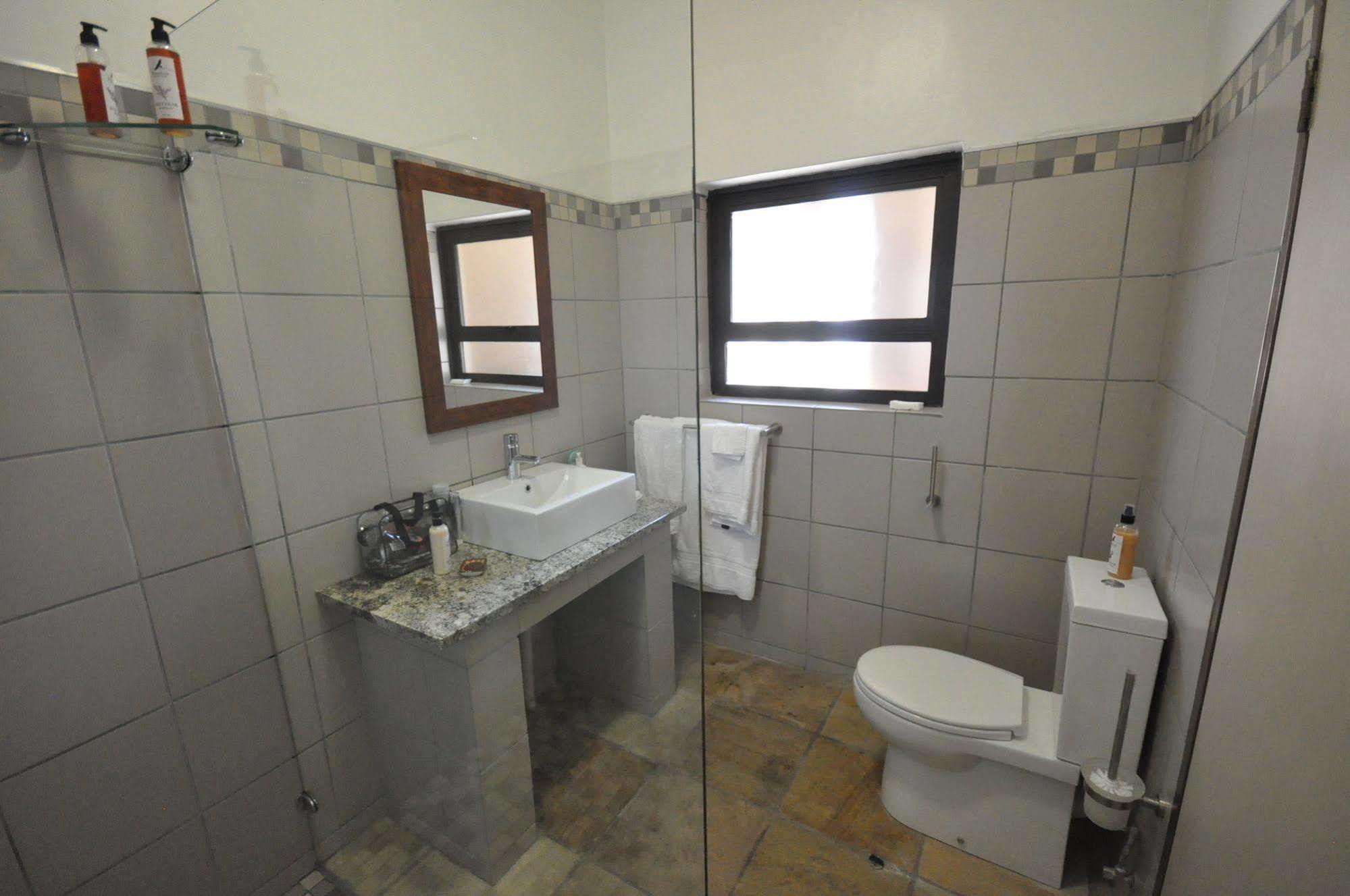Witsieshoek Mountain Lodge Phuthaditjhaba Buitenkant foto