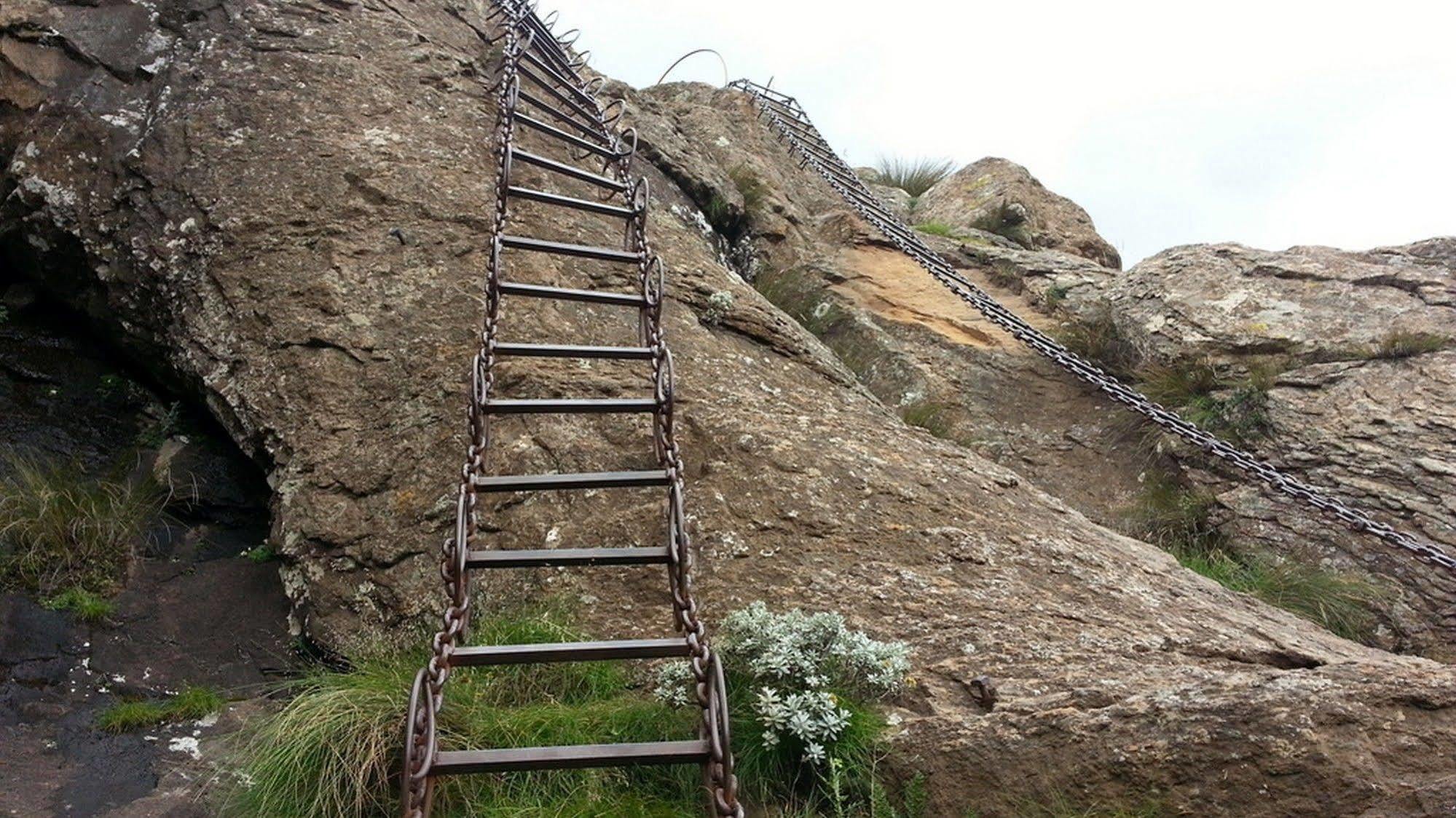 Witsieshoek Mountain Lodge Phuthaditjhaba Buitenkant foto